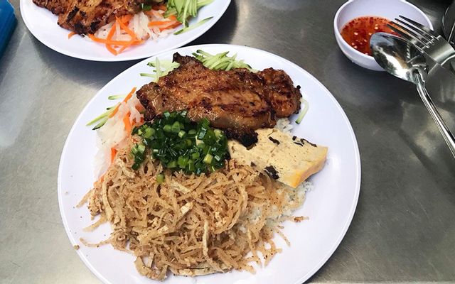 Cơm Tấm Hẻm 33