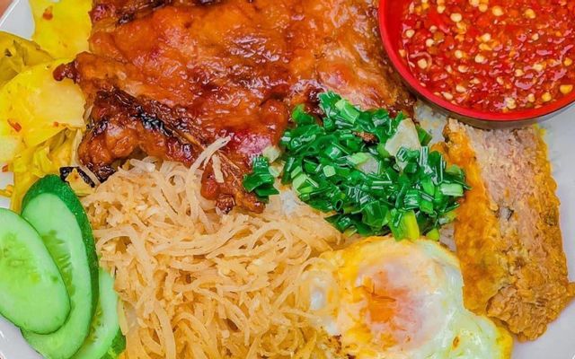Cơm Tấm Hậu