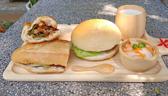 Cơm Trộn Tương Ớt