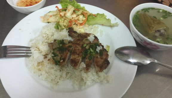Cơm Tấm Cô Ba - Điện Biên Phủ