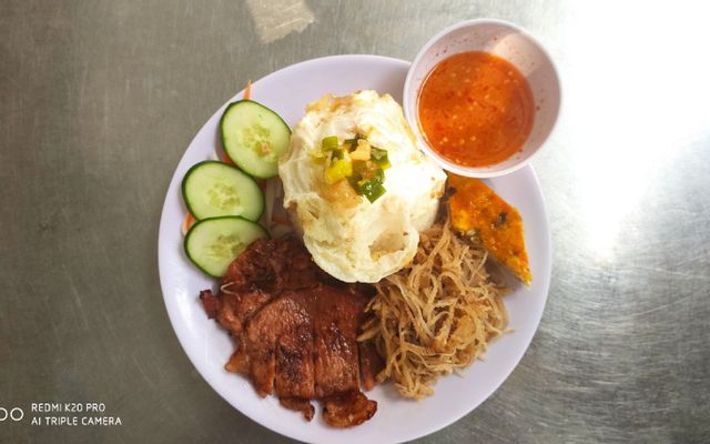 Cơm Tấm Cây Phượng - Chung Cư Hoàng Diệu
