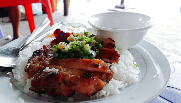 Cơm Tấm & Bún Thịt Nướng - Quán Ăn Bình Dân