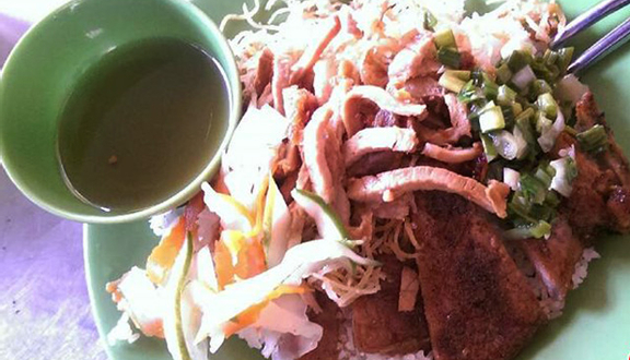Cơm Tấm Bình Dân - Trần Phú