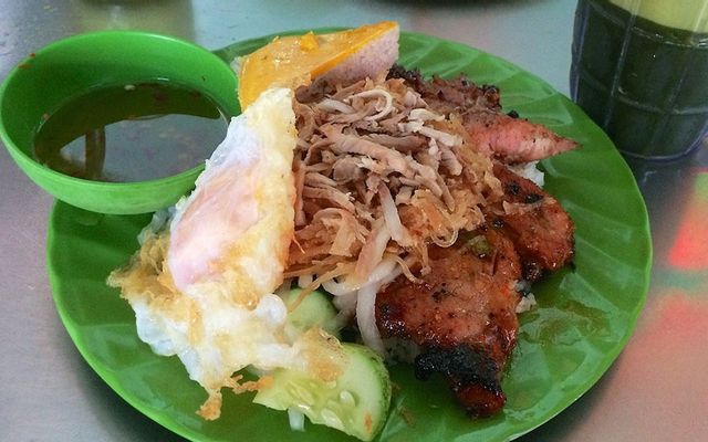 Cơm Tấm Cây Táo
