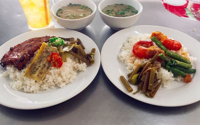 Cơm Tấm Bà Tám Tiền