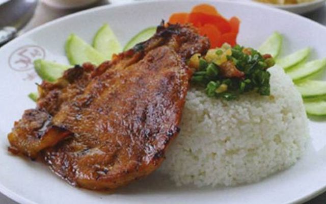 Cơm Sườn Nướng 102 - Đường Số 2