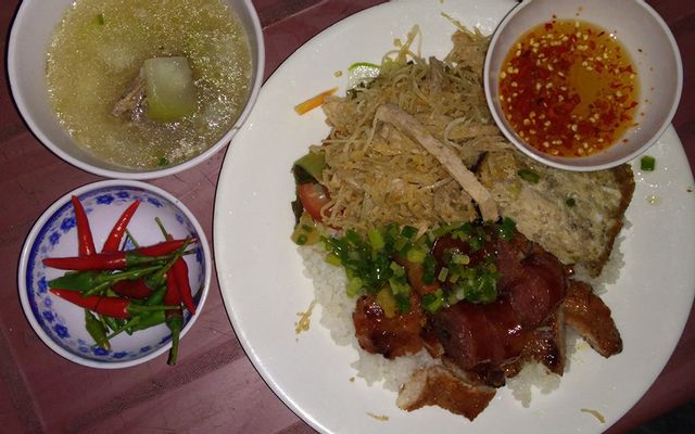 Cơm Sườn 225