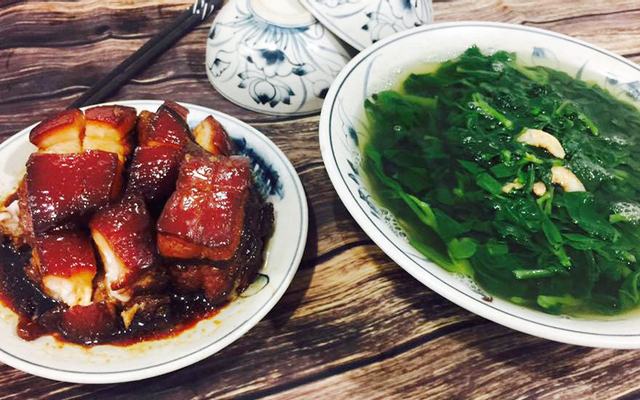 Cơm Nhà Tao