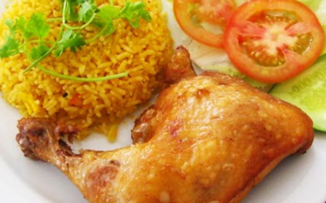 Cơm Gà Xối Mỡ Thạch Lam - Kênh Tân Hóa