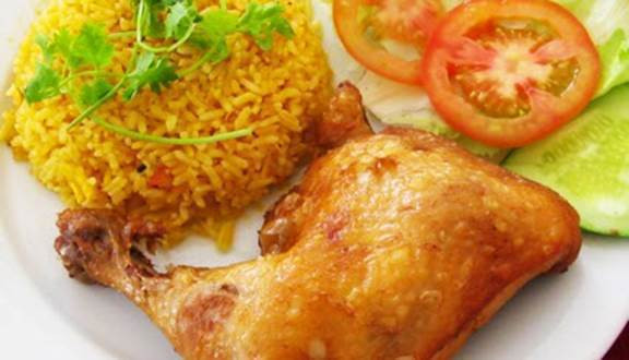 Cơm Gà Xối Mỡ Thạch Lam - Hậu Giang