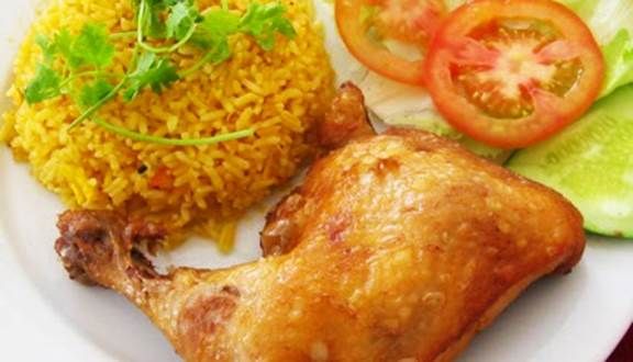 Cơm Gà Xối Mỡ Thạch Lam - Đường Số 1