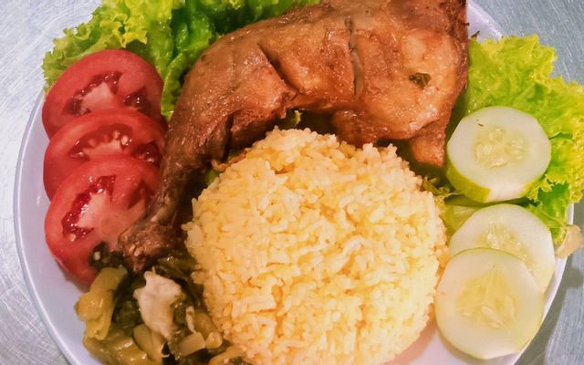 Cơm Gà Xối Mỡ Ô Ngon