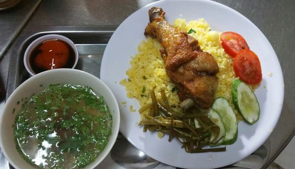 Cơm Gà Xối Mỡ Chín Đạt