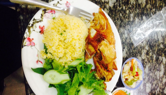 Cơm Gà Trình Ký - Tân Kỳ Tân Quý