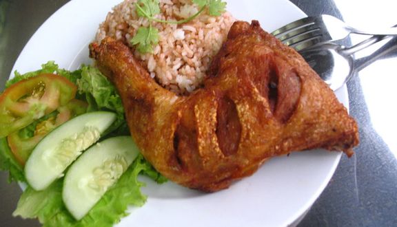 Cơm Gà Thảo Linh