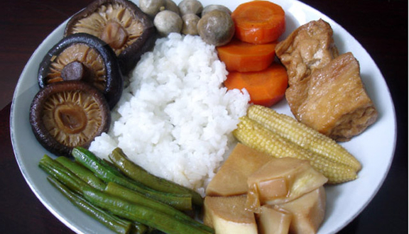 Cơm Chay Thiên Nhiên - Lê Quang Định