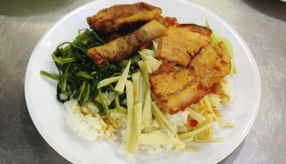 Cơm tôm rang trứng opla