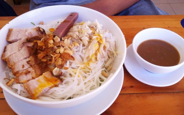 Cô Thủy - Bún Mắm Nêm