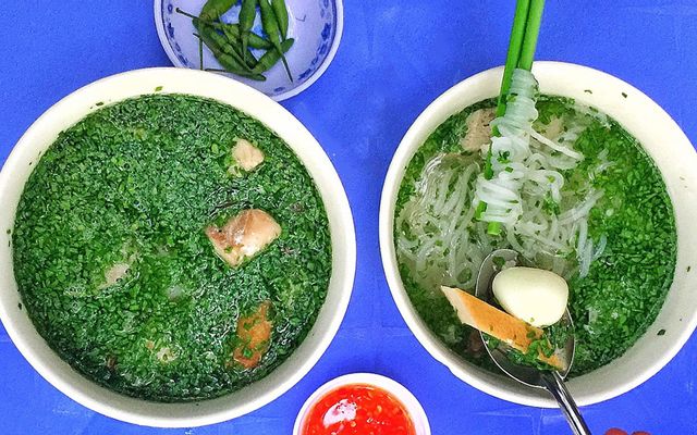 Cô Thủy - Bánh Canh Hẹ Phú Yên - Phan Xích Long