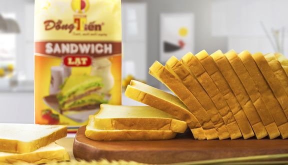 Bánh mì gà sả tắc
