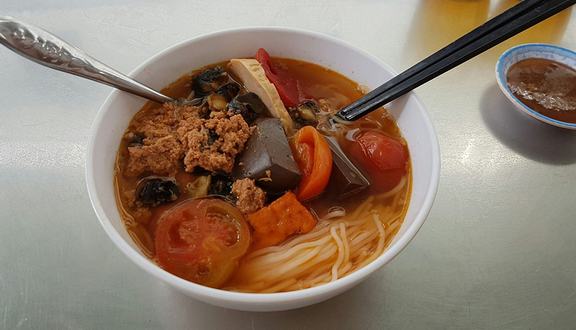 Cô Mai - Bún Riêu Cua Ốc