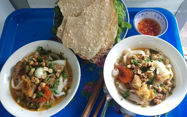 Cô Loan - Mì Quảng