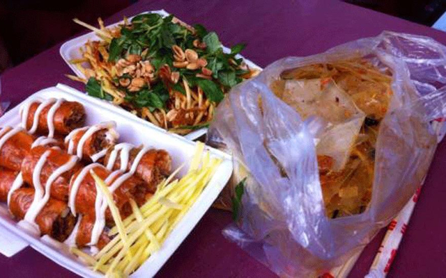 Bánh tráng cuốn trứng + tỏi + hành phi