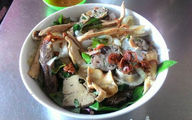 Cô Hảo Đà Lạt - Bánh Căn & Bánh Ướt Lòng Gà