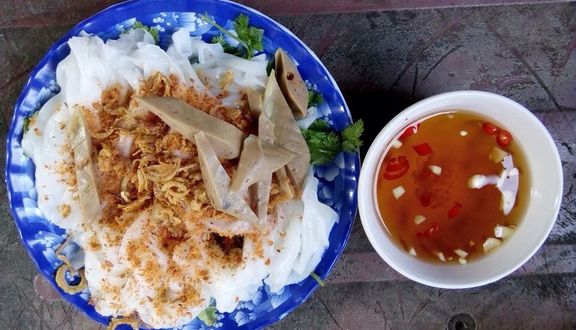 Cô Dung - Bánh Ướt