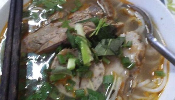 Cô Bé - Bún Bò