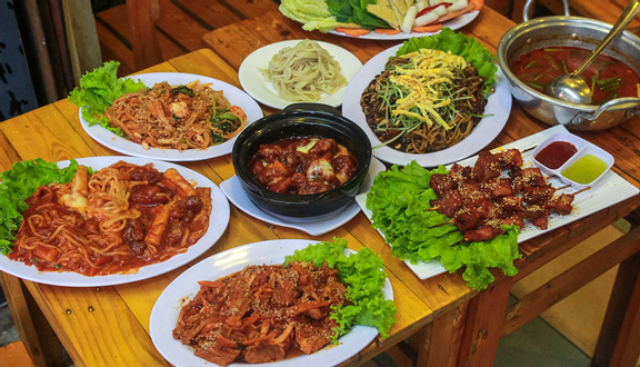 Cơm Trộn Gà Xào Cay