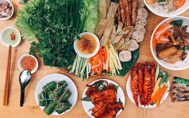 Cô 5 Thuận - Nem Nướng Ninh Hòa