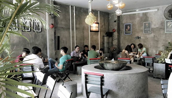 Chum Coffee - Hoa Hồng
