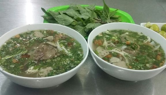 Chú Tư Già - Hủ Tiếu Bò Viên - Trần Quang Khải