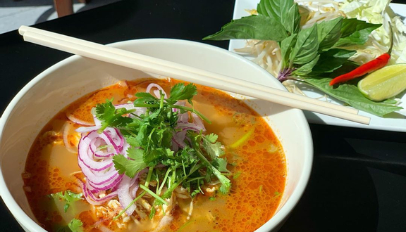 Chú Đậu - Asian Fusion Cuisine