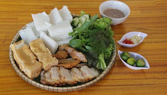 Chân gà chiên mắm