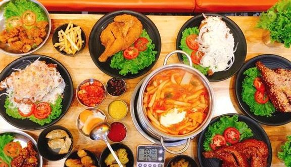Chicken Plus - Lê Thúc Hoạch