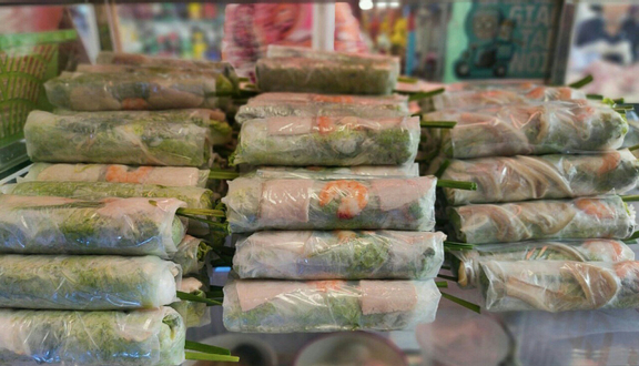 Chị Huệ - Gỏi Cuốn & Trà Đào