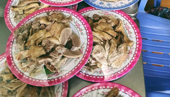 Chị Hà - Bún Măng Vịt, Bún Riêu, Hủ Tiếu & Bún Bò