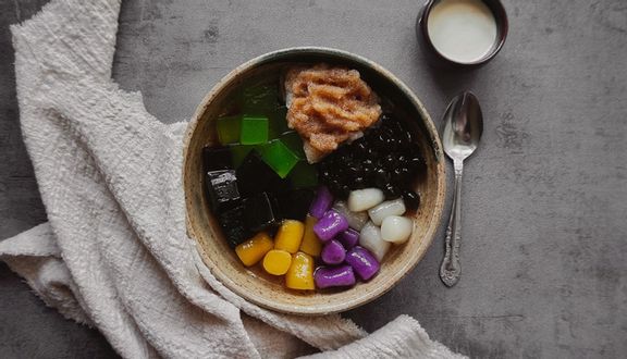 Chè Cô Tú - Chè Thảo Mộc Khoai Dẻo