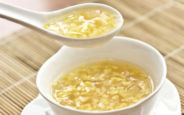 Tàu hủ đá