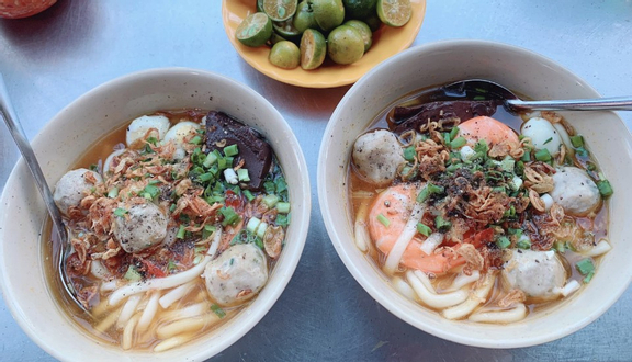 Bánh Canh Tôm Bột Gạo & Cháo Má Heo - Lê Hồng Phong