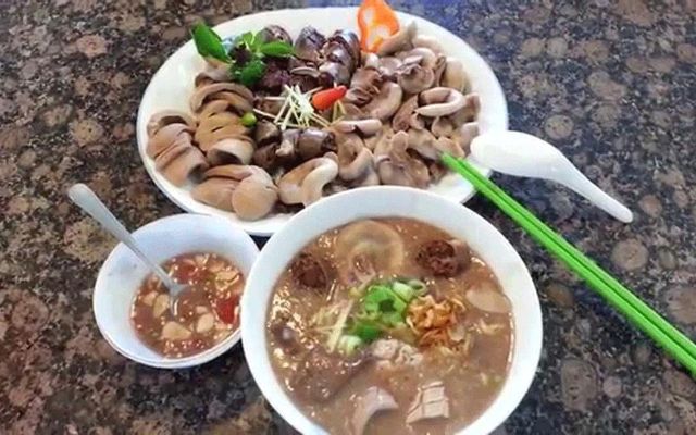Cháo Lòng Huyết Hậu - Tạ Quang Bửu
