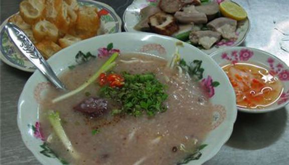 Cháo Lòng - Đại Học Bách Khoa