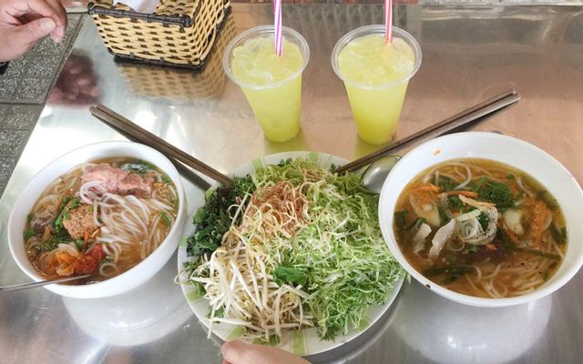 Cháo Lòng, Bún Riêu & Mì Quảng