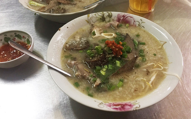 Giò cháo quẩy