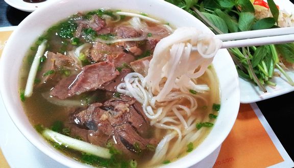 Cơm chiên trứng rau củ