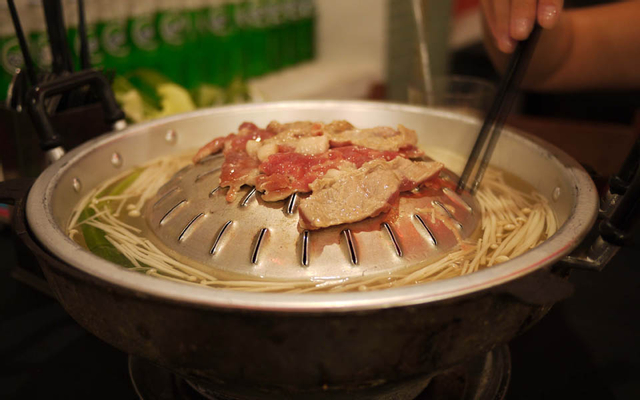 Chàng Thái BBQ Hot Pot - Cao Thắng
