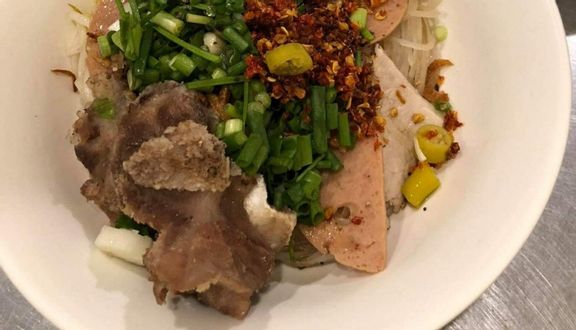 Hủ tiếu xương