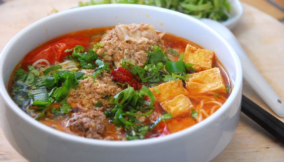 Thủy Béo - Phở Bò - Nguyễn Khắc Cần